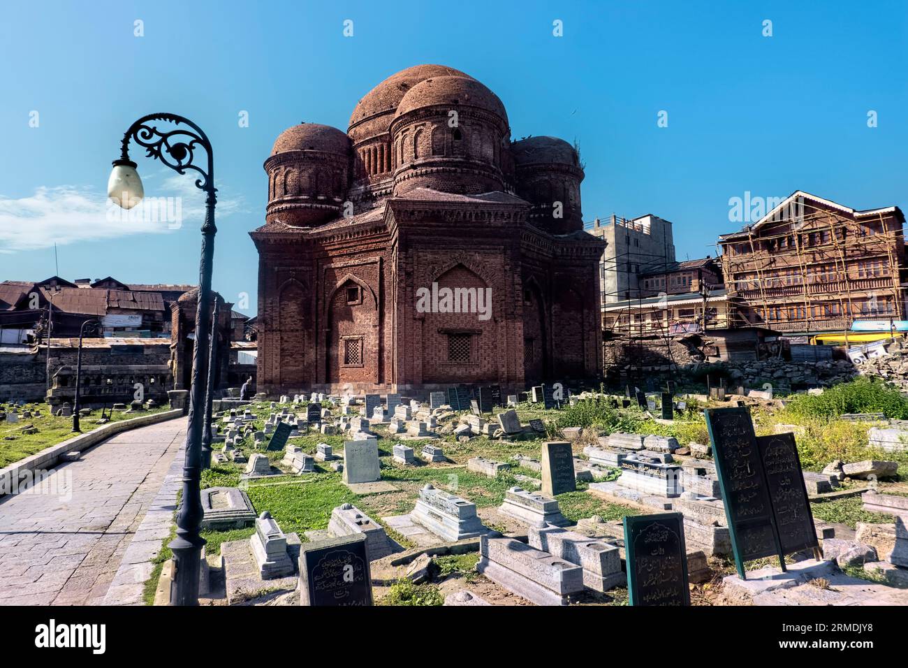 The Tomb of Zain-ul-Abidin's Mother (Badshah Tomb), Srinagar, Kashmir, India Stock Photo
