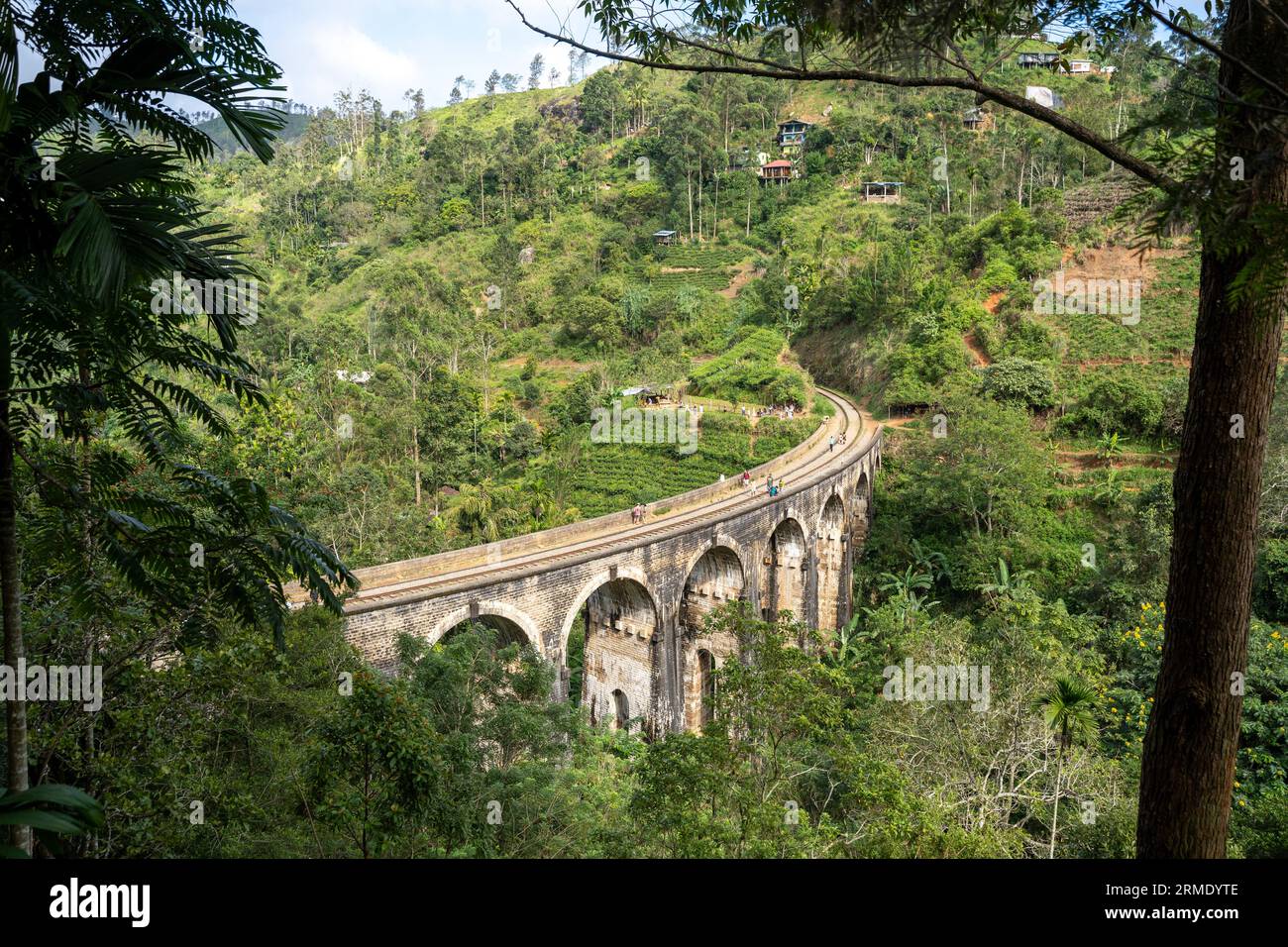 Famous Nine Arch Bridge on a sunny day in Ella, train journey Sri Lanka