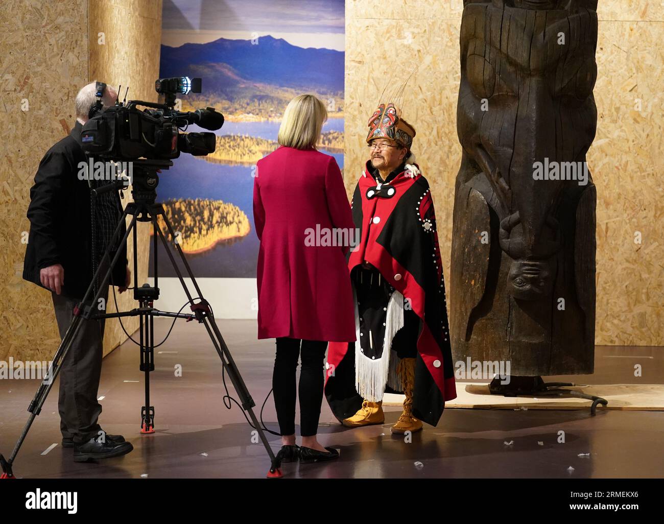 Earl Stephen's(who has the Nisga'a cultural name Chief Ni'is Joohl) part of the delegation from the Nisga'a nation is interviewed by the media during a visit to the National Museum of Scotland in Edinburgh, ahead of the return of 11-metre tall memorial pole to what is now British Columbia. The Nisga'a Lisims Government (NLG) and National Museums Scotland (NMS) announced last month that the House of Ni'isjoohl memorial pole will return home to the Nass Valley this September. Picture date: Monday August 28, 2023. Stock Photo