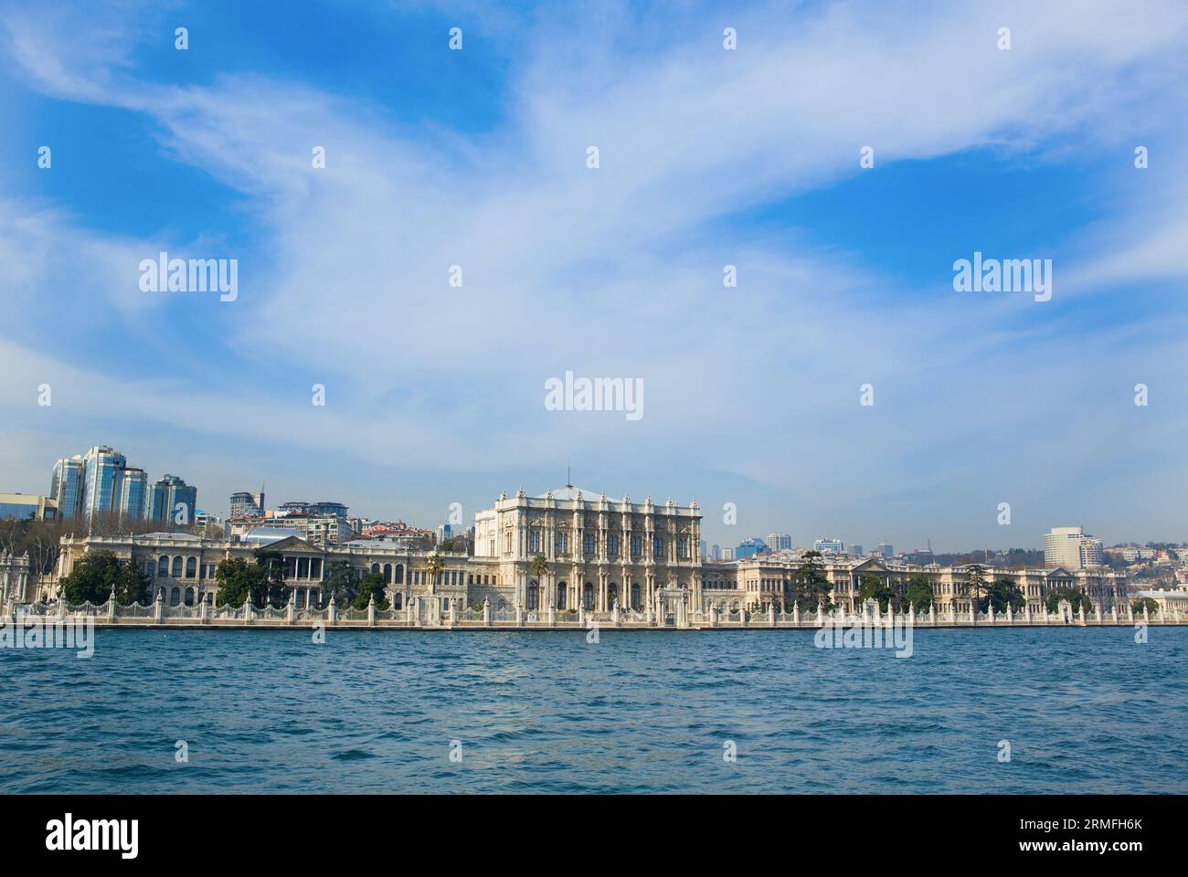 Scenic view dolmabahce palace hi-res stock photography and images - Alamy