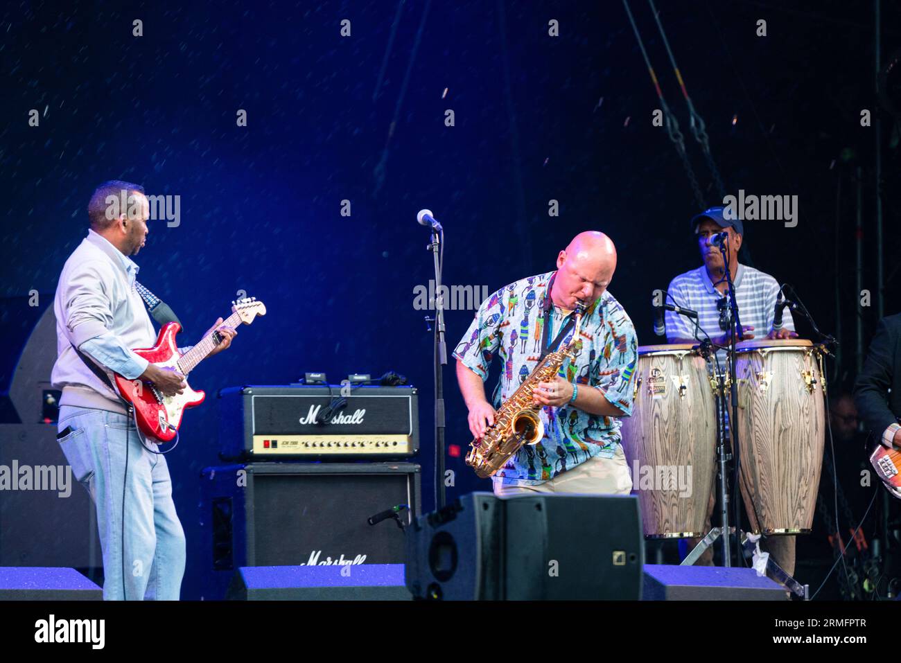 Dur-Dur Band International from Mogadishu, Somalia play at Green Man