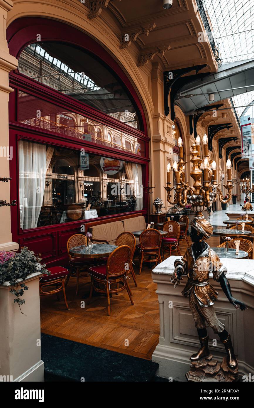 Vintage classic interior with furniture and luxury decor. Indoor aesthetic  details Stock Photo - Alamy, image size:866x1390