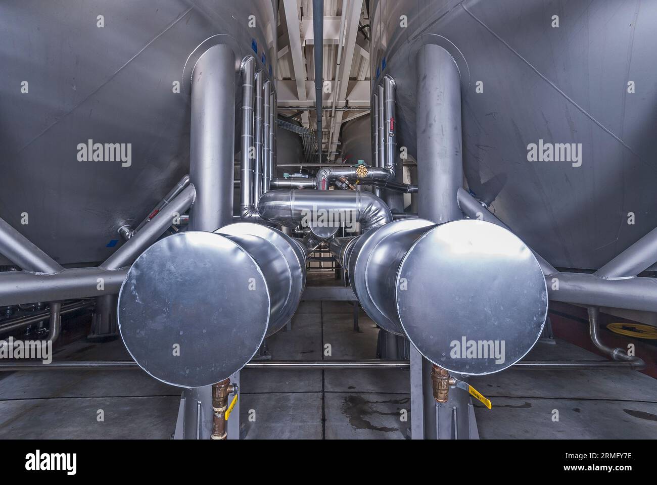 Piping, tubing, and vats in a commercial beer brewery Stock Photo Alamy