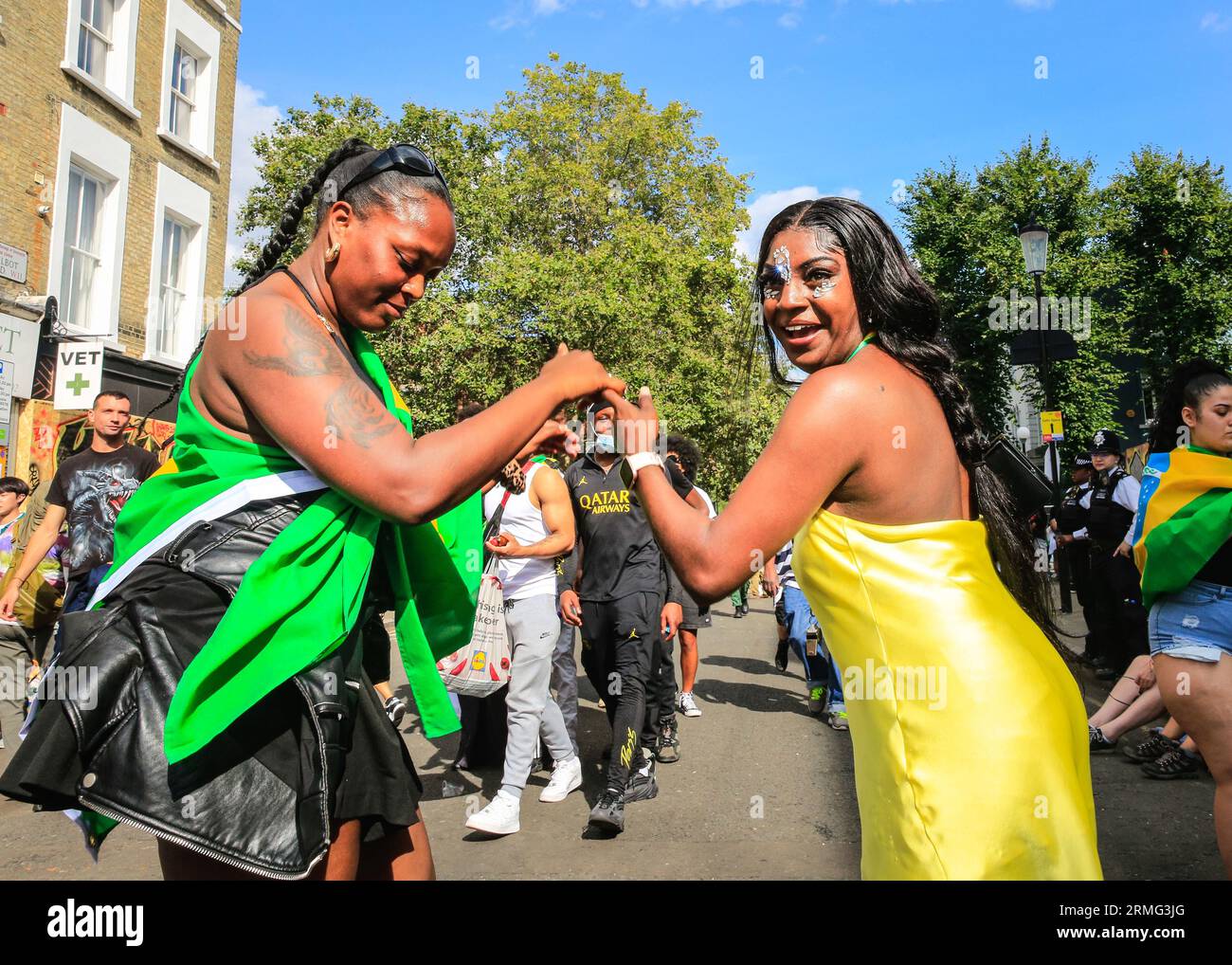 Afro caribbean dancing uk hi-res stock photography and images - Alamy