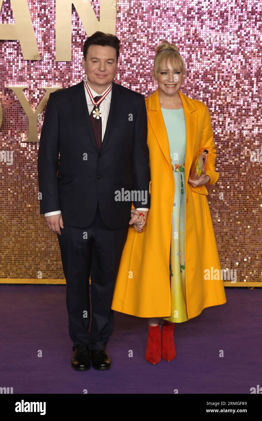 Mike Myers and Kelly Tisdale attend the World Premiere of 'Bohemian Rhapsody' at SSE Arena Wembley in London. Stock Photo