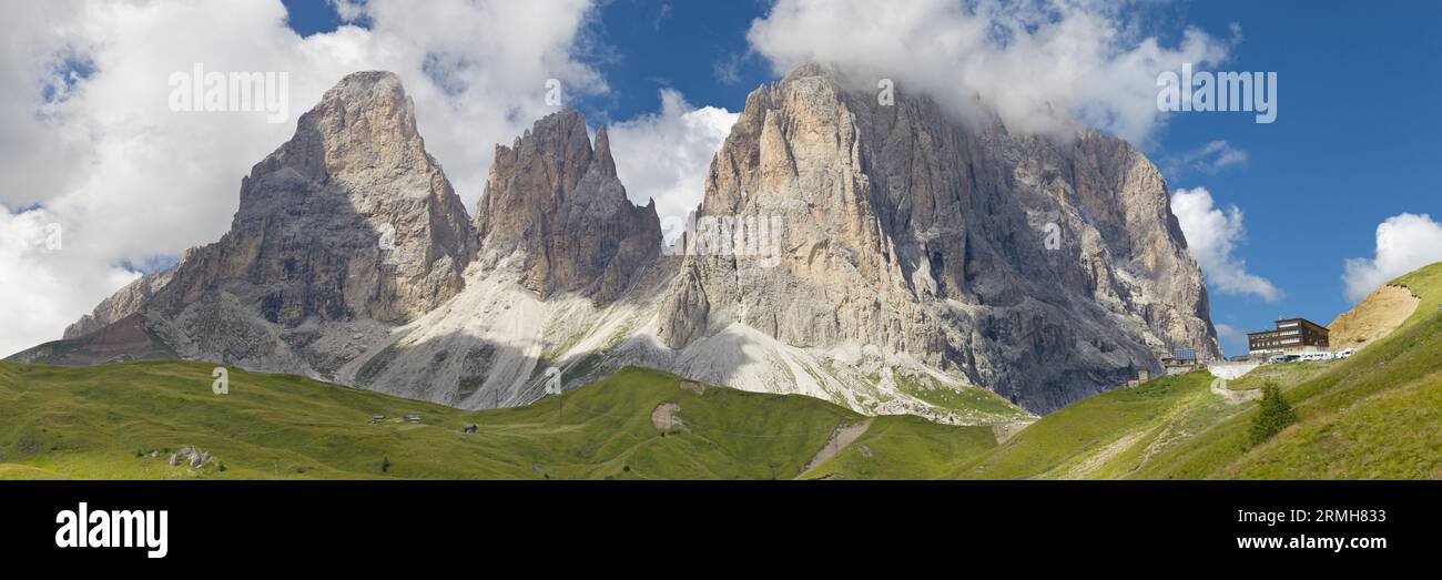 Punta Grohmann, Cinque Dita and Sassolungo from the ascend road to the Sella Pass, South Tyrol, Italy. Stock Photo