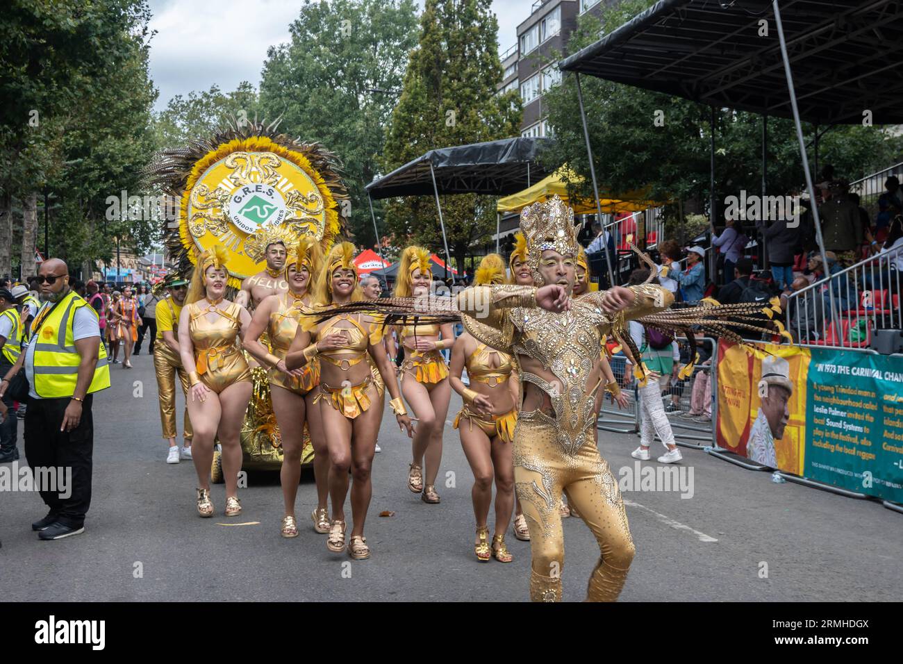 Notting Hill, London, England. 28th August 2023. Carnival Participants wearing traditional Samba outfits at Notting Hill Carnival 2023. Credit: Jessica Girvan/Alamy Live News Stock Photo