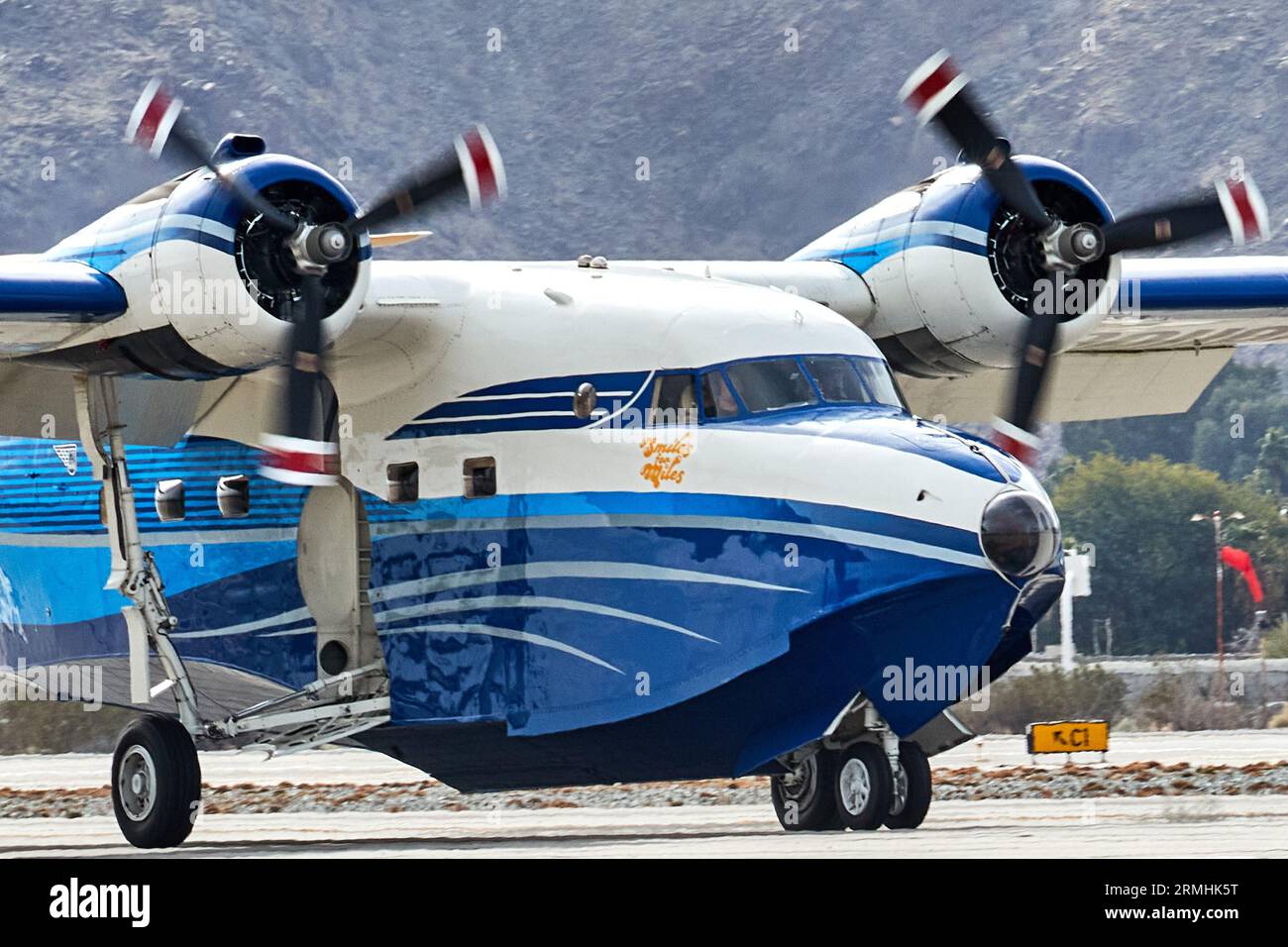 Palm Springs, California, USA. 15th Jan, 2023. A Grumann Albatross seaplane landing in Palm Springs. This aircraft entered service in the USAF in 1953 and served during combat in search and rescue in Korea and Vietnam. (Credit Image: © Ian L. Sitren/ZUMA Press Wire) EDITORIAL USAGE ONLY! Not for Commercial USAGE! Stock Photo