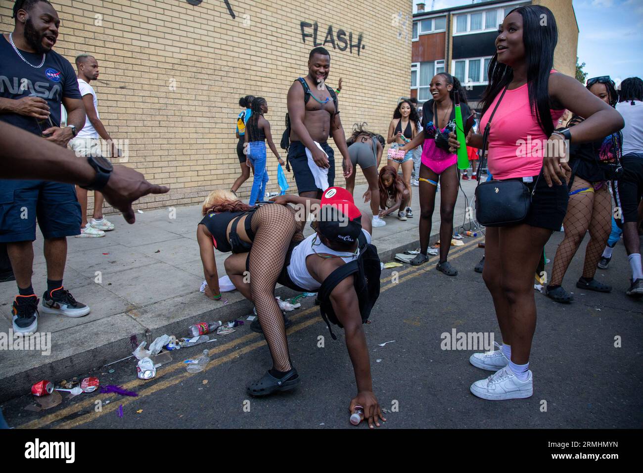 London, UK. 28 August 2023. Girls twerking at Notting Hill Carnival where millions have fcome to party at, Europe's largest street festival celebrating Caribbean culture. Credit: Kiki Streitberger / Alamy Live News Stock Photo