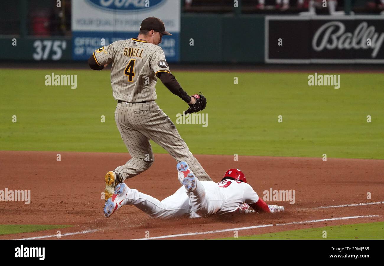 4,000 Willson contreras Stock Pictures, Editorial Images and Stock Photos