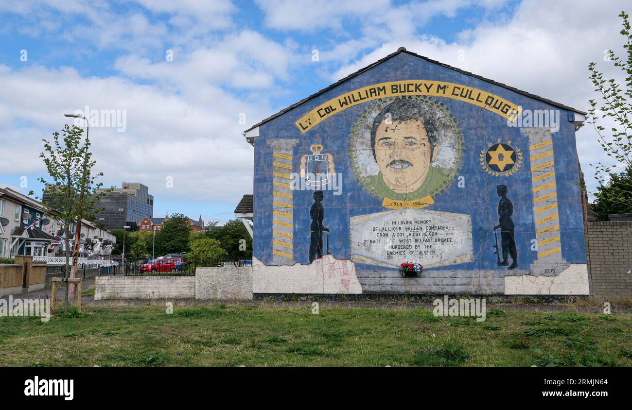 Northern Ireland, Belfast mural in Shankill Road paying tribute to the
