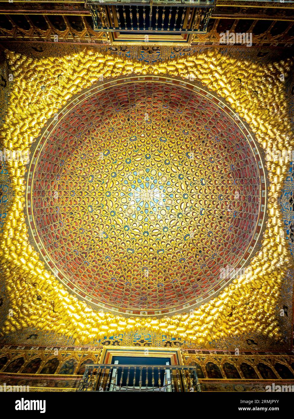 Dome of the Salon de Embajadores (Hall of Ambassadors), the main hall of  the Palacio Mudejar, Real Alcazar of Seville. Andalusia, Spain. Stock Photo