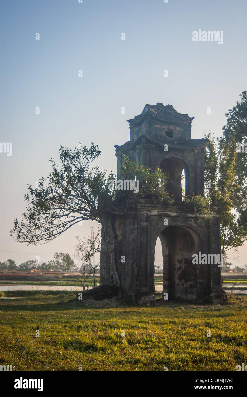 Sunset on an old relic in Ha Tinh Vietnam a relic called Van Thanh an ancient relic built a hundred years ago in Duc Thuan village Ha Tinh Vietnam Stock Photo