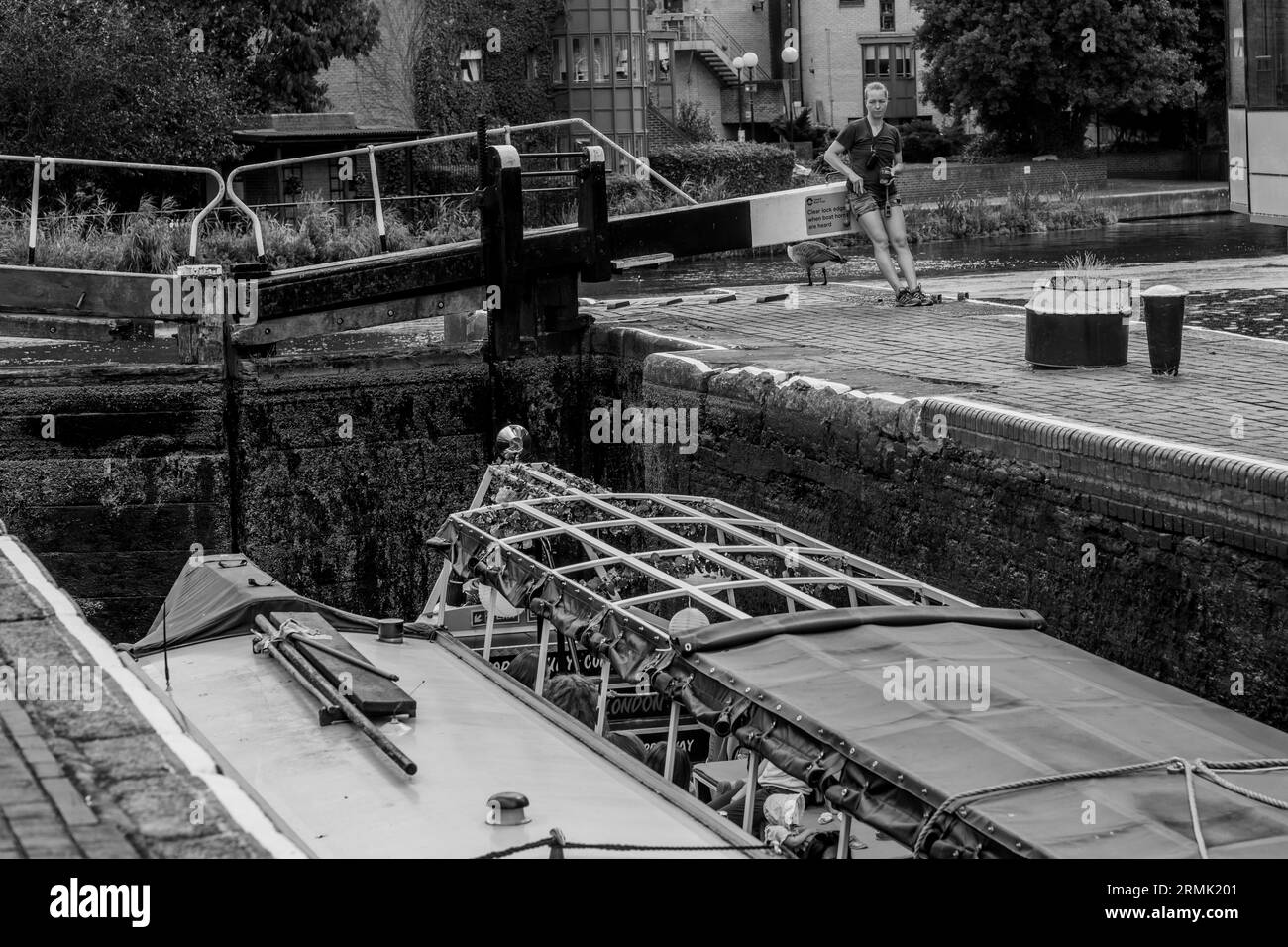 London Regent's Canal City Road Lock life and activity Stock Photo - Alamy