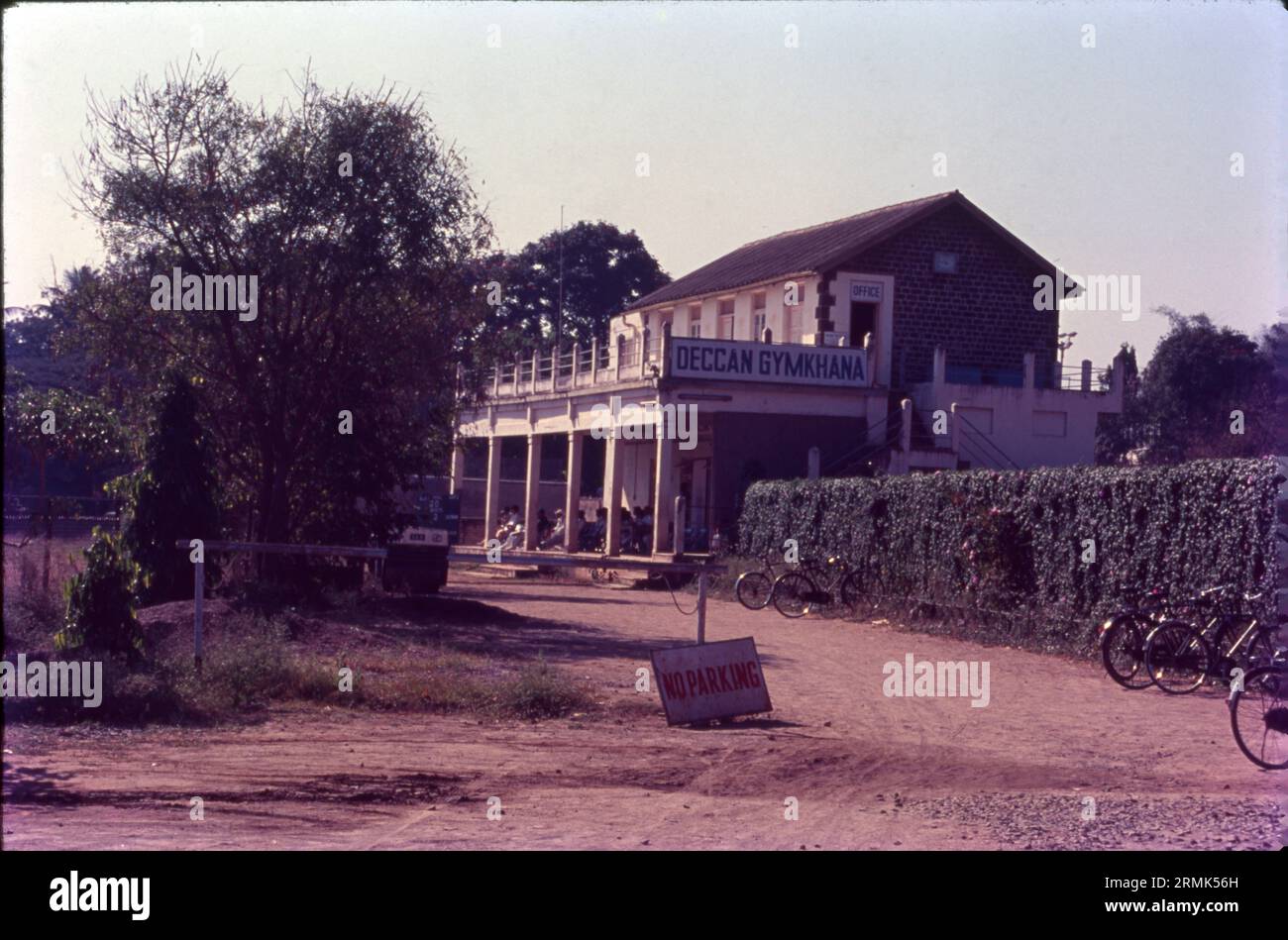 Deccan Gymkhana, a residential district with colonialera buildings on
