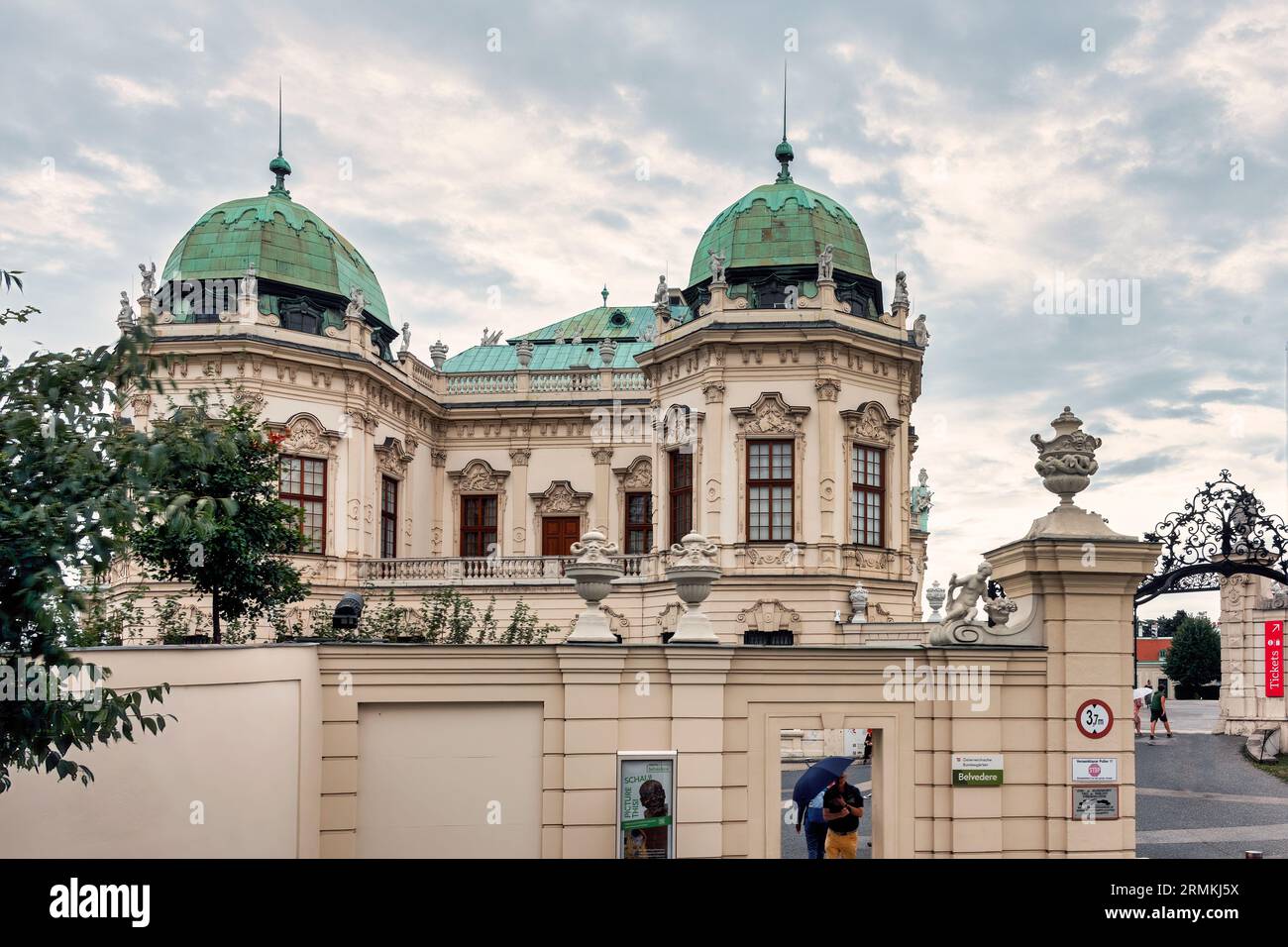 Eingang zum Schloss Belvedere in Wien Stock Photo