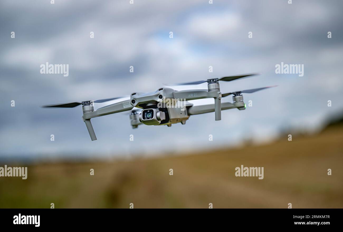Image showcasing Cinematic drone shots hi-res stock photography and images - Alamy