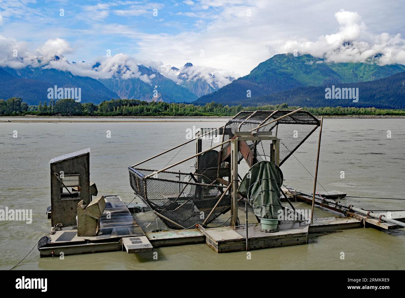 Fish wheel hi-res stock photography and images - Alamy