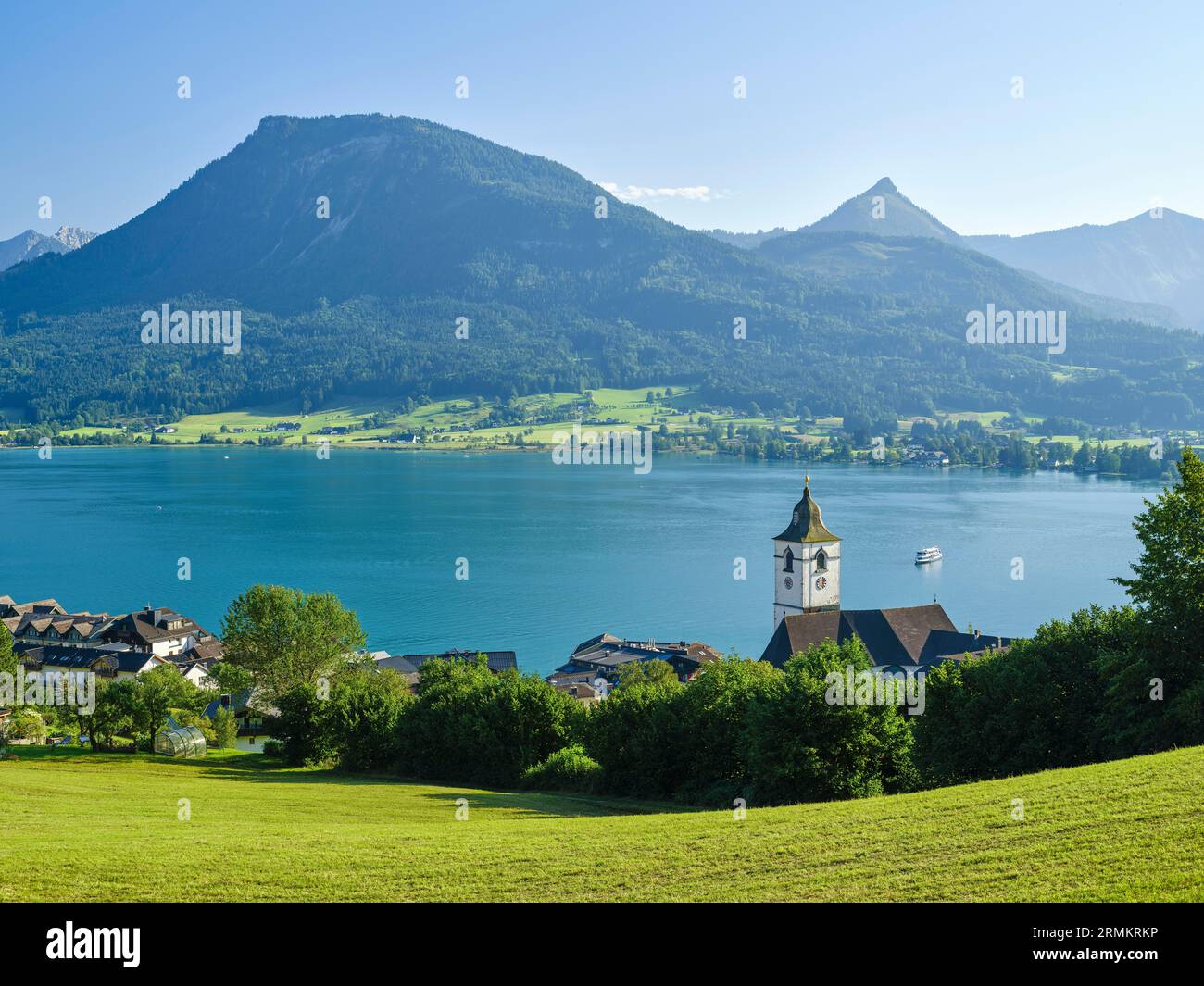 Pilgrimage Church of St. Wolfgang Church, Wolfgangsee, mountains, Upper Austria, Austria Stock Photo