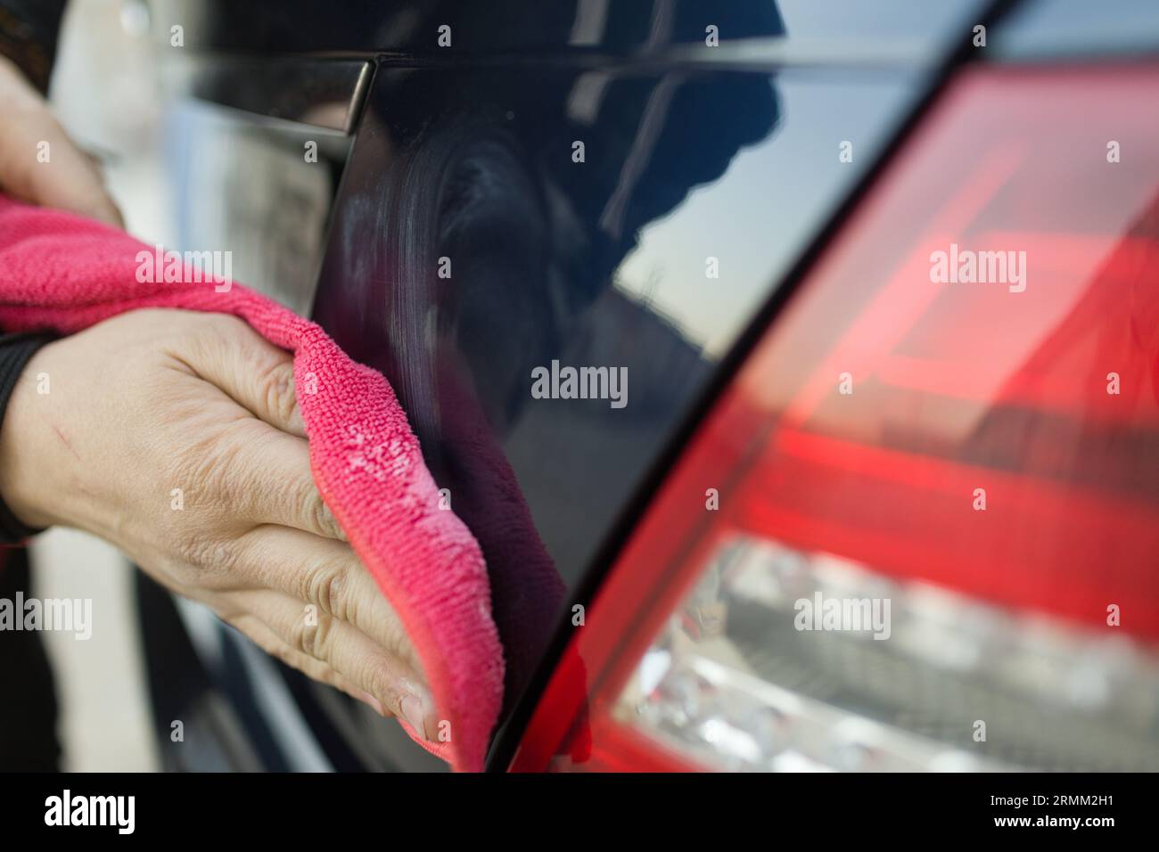 Handcraft manual polishing paste cleaning car with microfiber cloth