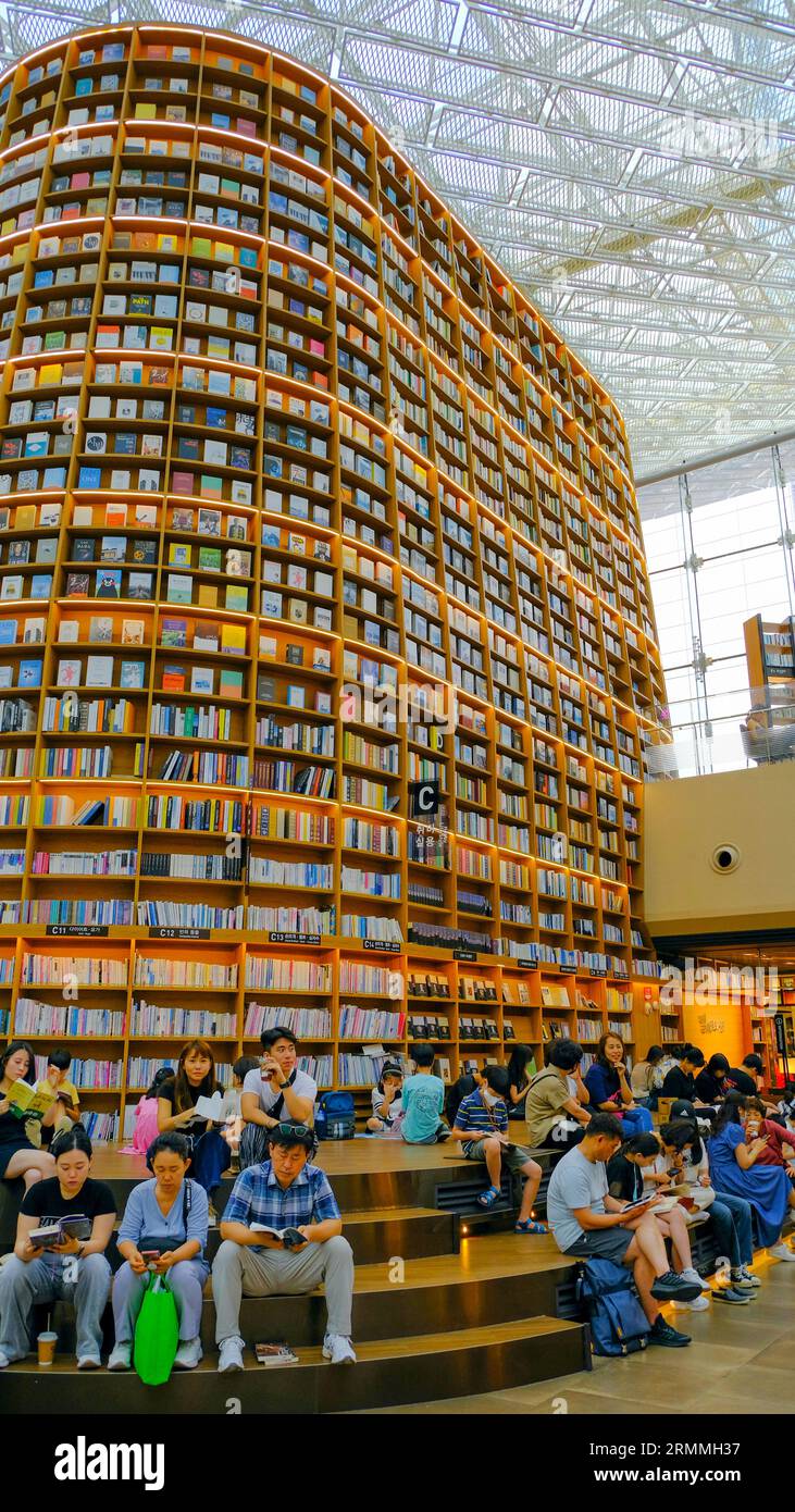 Starfield Library at COEX Mall in Seoul, South Korea Stock Photo