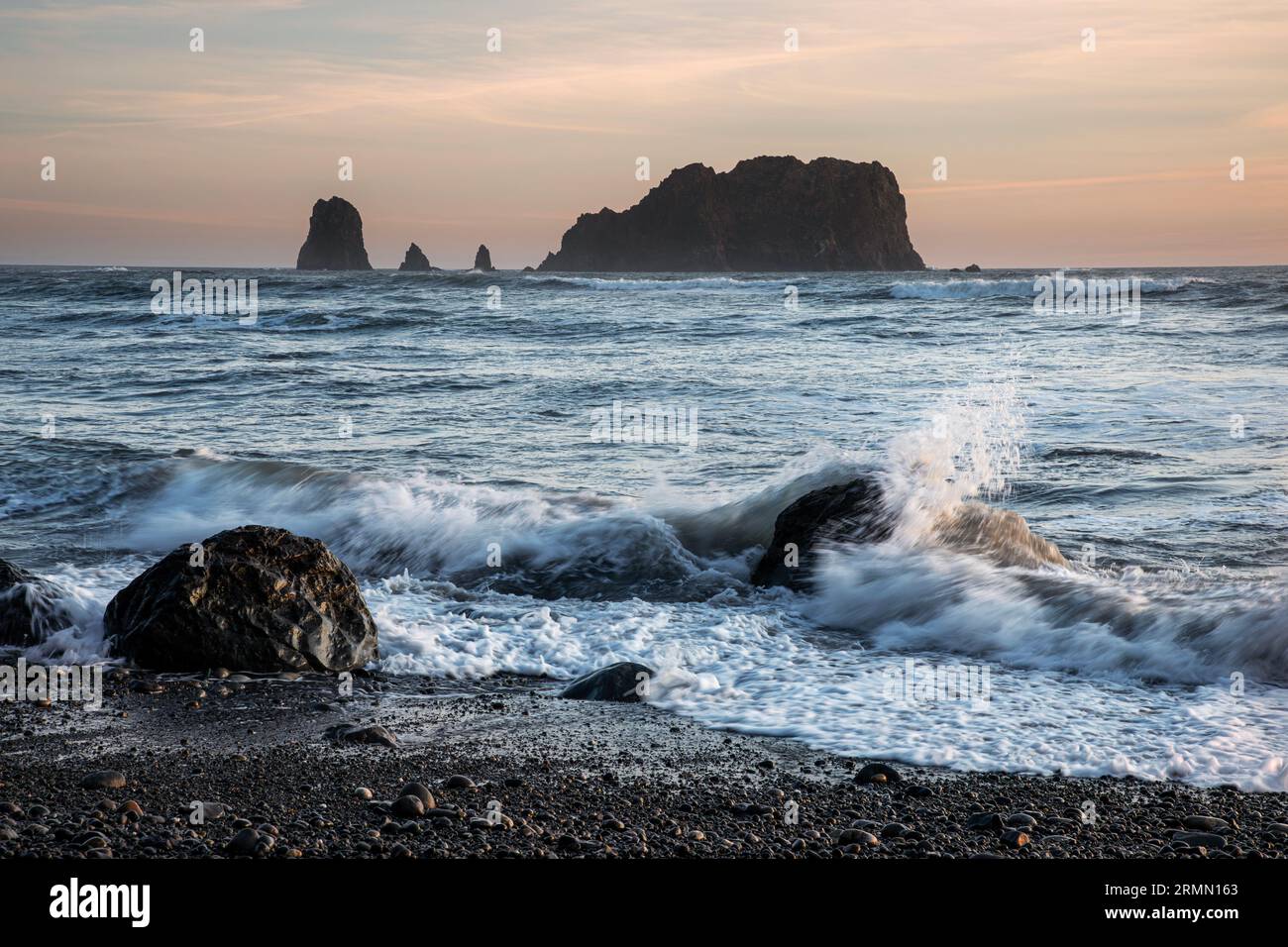 WA23503-00...WASINGTON - Off shore islands and sea stacks along the North Olympic Wilderness Coast near Starbuch Mine Ruins. Stock Photo