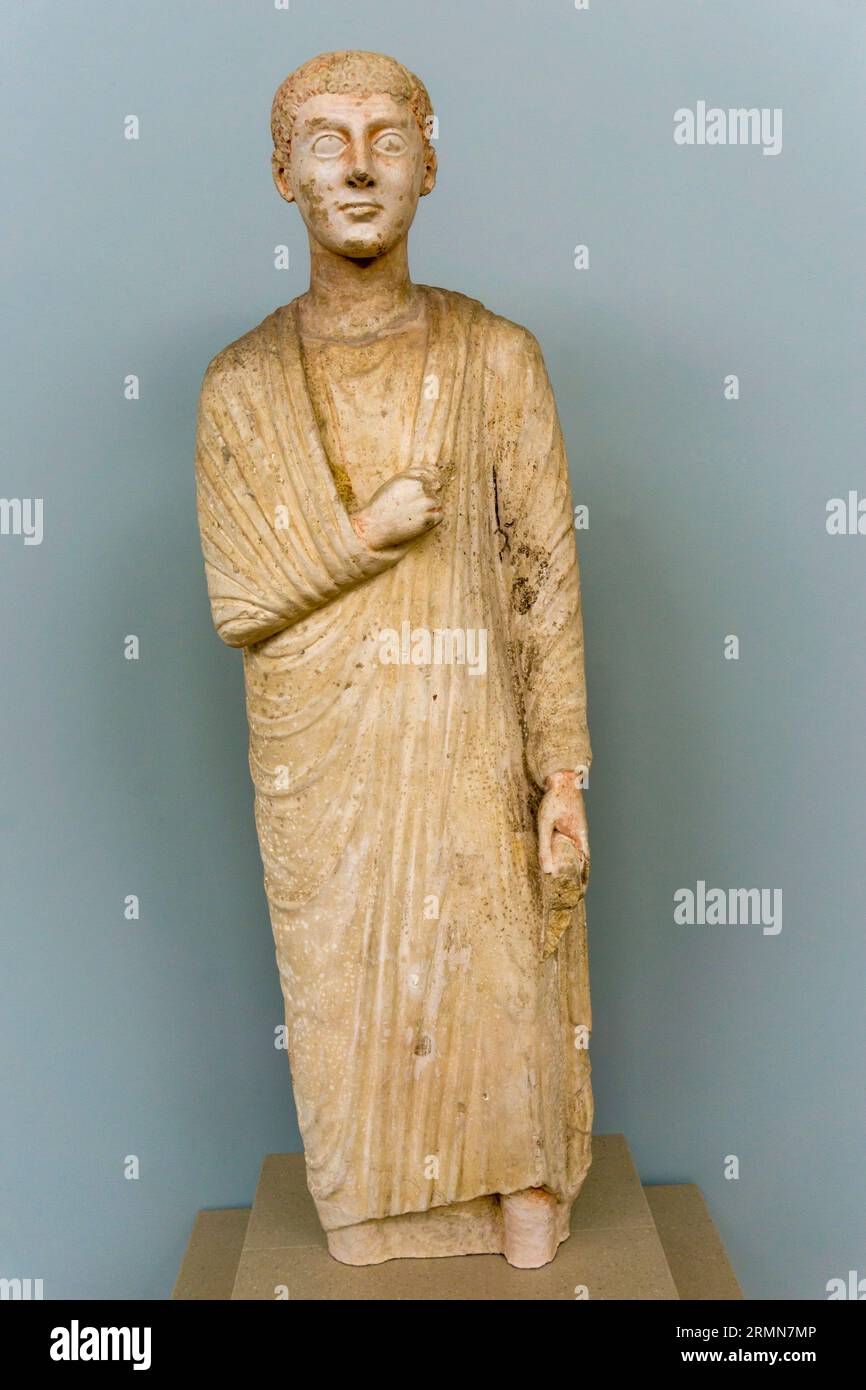 Statue of a citizen of Oxyrhynchus, now part of the modern town of el-Bahnasa in Egypt. National Museum of Scotland, Edinburgh. Stock Photo