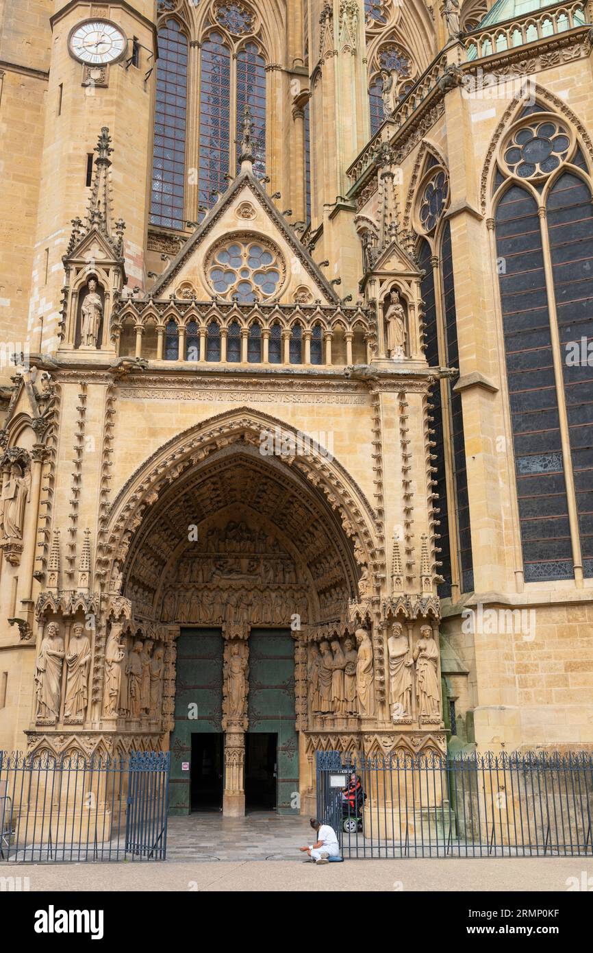 Exterior cathedral of Metz,. France Stock Photo - Alamy