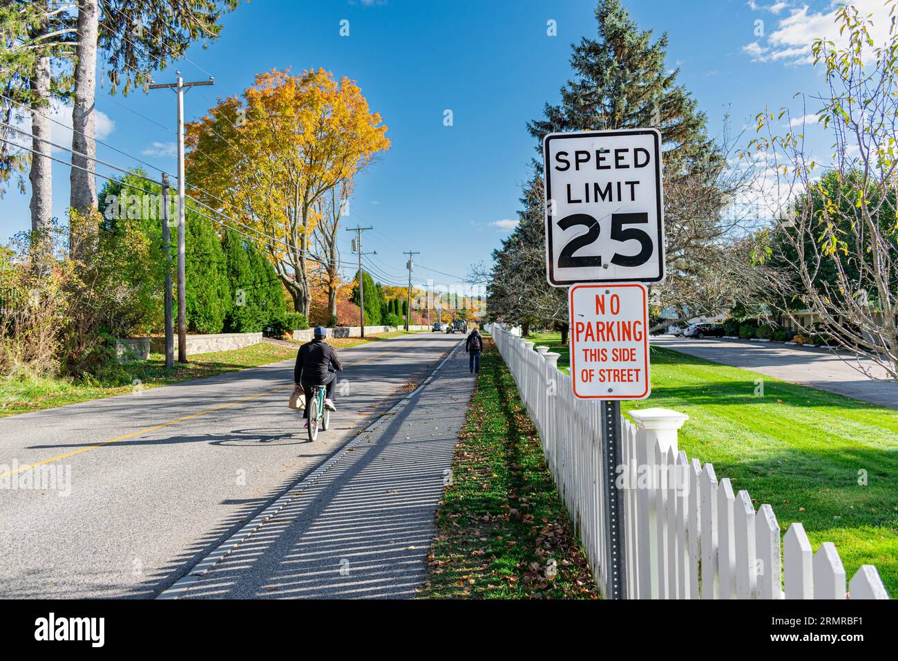 Speed limit sign usa hi-res stock photography and images - Alamy