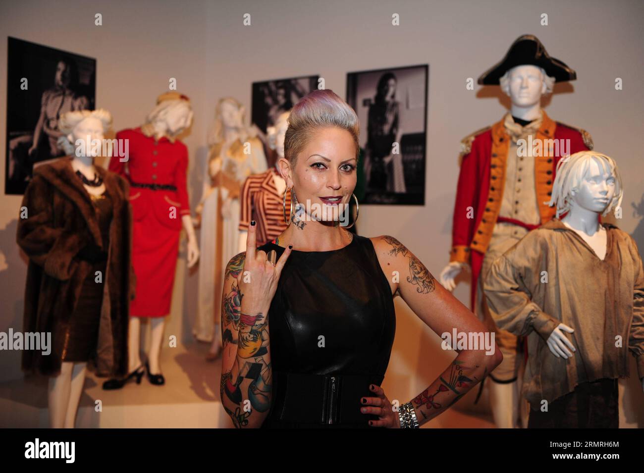 Pretty little liars show hi-res stock photography and images - Alamy, image size:1300x955