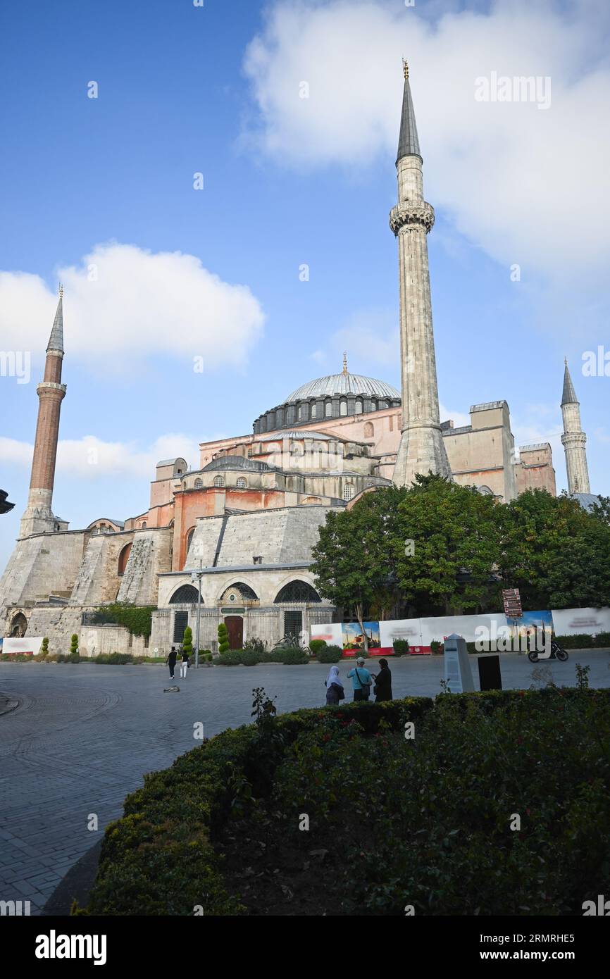 Hagia Sophia in Istanbul. Mosque on Sultanahmet Square Stock Photo - Alamy