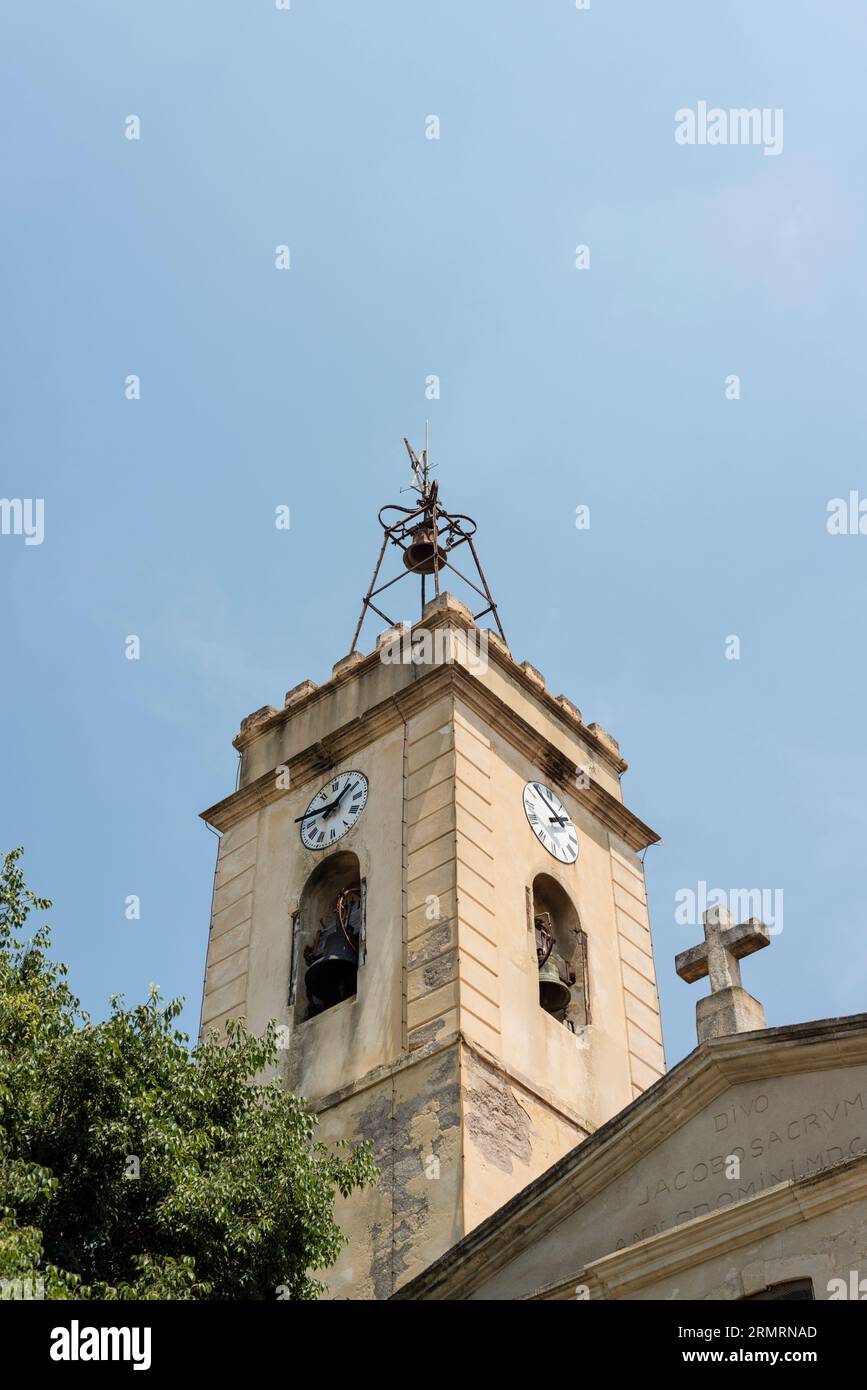 Eglise saint jacques le majeur hires stock photography and images Alamy