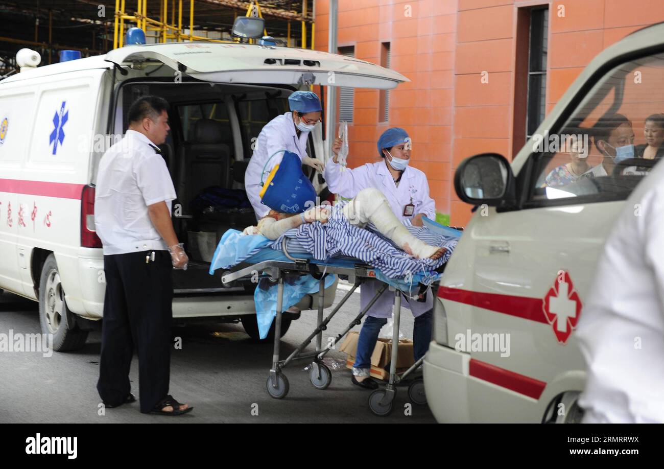 (140802) -- WUXI, Aug. 2, 2014 () -- An injured person of a blast accident in Kunshan arrives at the Third People s Hospital of Wuxi City, east China s Jiangsu province, Aug. 2, 2014. A powerful factory blast has killed 69 people and injured over 180 others in Kunshan on Saturday morning. The injured have been treated in hospitals in Kunshan and the nearby cities of Suzhou, Wuxi and Shanghai. () (wjq) CHINA-JIANGSU-KUNSHAN-FACTORY BLAST-RESCUE (CN) Xinhua PUBLICATIONxNOTxINxCHN   Wuxi Aug 2 2014 to Injured Person of a Blast accident in Kunshan arrives AT The Third Celebrities S Hospital of Wux Stock Photo