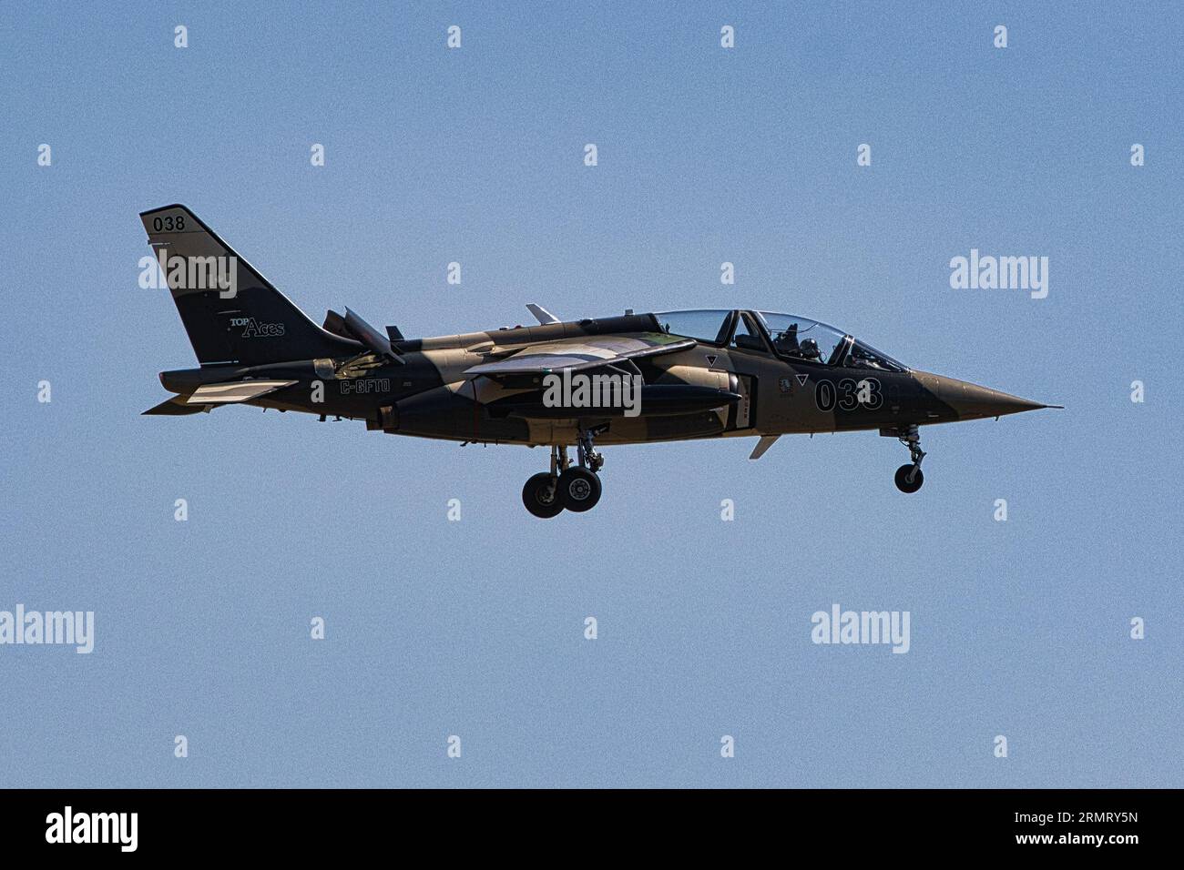 Aviation images hi-res stock photography and images - Alamy