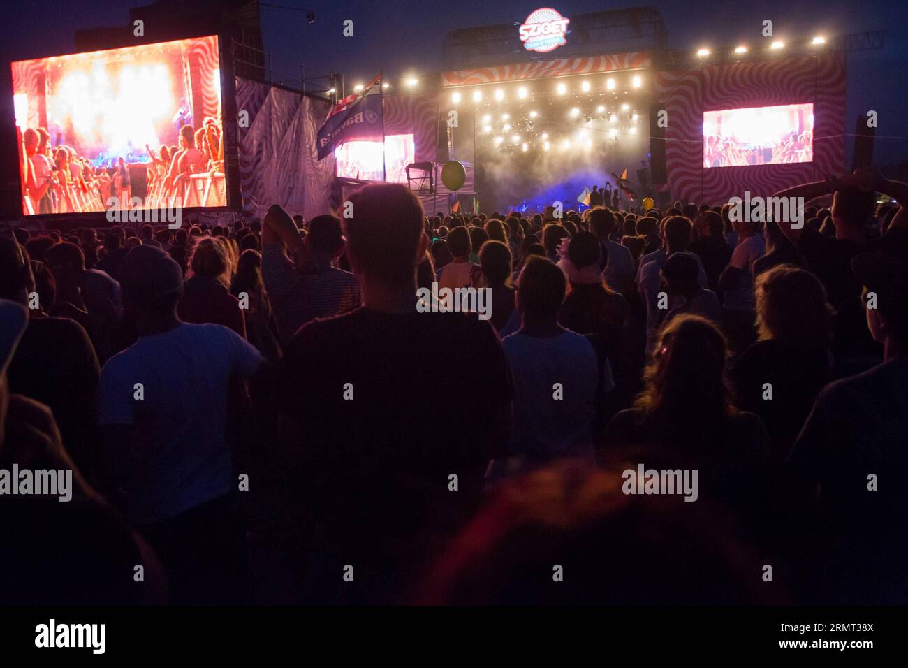 BUDAPEST, Aug. 12, 2014 -- People enjoy a concert at the Sziget (Hungarian for Island ) festival on the Obuda Island in Budapest, Hungary, on Aug. 12, 2014. The 22nd Sziget festival is held from Aug. 11 to Aug. 17. It is one of the largest music festivals in Europe, attracting nearly 400,000 people every year.) HUNGARY-BUDAPEST-SZIGET FESTIVAL AttilaxVolgyi PUBLICATIONxNOTxINxCHN   Budapest Aug 12 2014 Celebrities Enjoy a Concert AT The Sziget Hungarian for Iceland Festival ON The Obuda Iceland in Budapest Hungary ON Aug 12 2014 The 22nd Sziget Festival IS Hero from Aug 11 to Aug 17 IT IS One Stock Photo