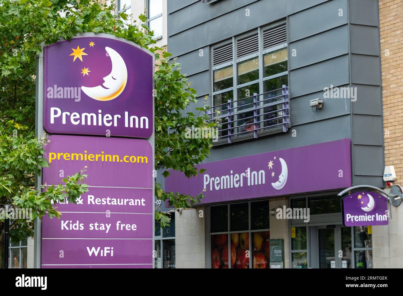 croydon-london-august-29-2023-premier-inn-croydon-britains