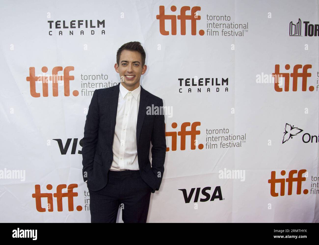 (140906) -- TORONTO, Sept. 5, 2014 -- Actor Kevin McHale poses for photos before the premiere of the film Boychoir at Roy Thomson Hall during the 39th Toronto International Film Festival in Toronto, Canada, Sept. 5, 2014. ) CANADA-TORONTO-INTERNATIONAL FILM FESTIVAL zouxzheng PUBLICATIONxNOTxINxCHN   Toronto Sept 5 2014 Actor Kevin McHale Poses for Photos Before The Premiere of The Film  AT Roy Thomson Hall during The 39th Toronto International Film Festival in Toronto Canada Sept 5 2014 Canada Toronto International Film Festival  PUBLICATIONxNOTxINxCHN Stock Photo