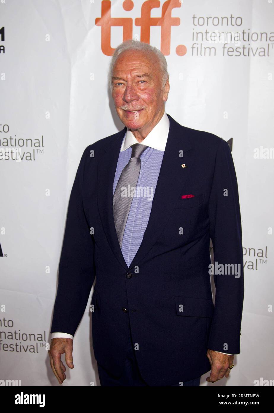 Actor Christopher Plummer poses for photos before the premiere of the film The Forger at Roy Thompson Hall during the 39th Toronto International Film Festival in Toronto, Canada, Sept. 12, 2014. ) CANADA-TORONTO-INTERNATIONAL FILM FESTIVAL-FILM THE FORGER ZouxZheng PUBLICATIONxNOTxINxCHN   Actor Christopher Plummer Poses for Photos Before The Premiere of The Film The forger AT Roy Thompson Hall during The 39th Toronto International Film Festival in Toronto Canada Sept 12 2014 Canada Toronto International Film Festival Film The forger  PUBLICATIONxNOTxINxCHN Stock Photo