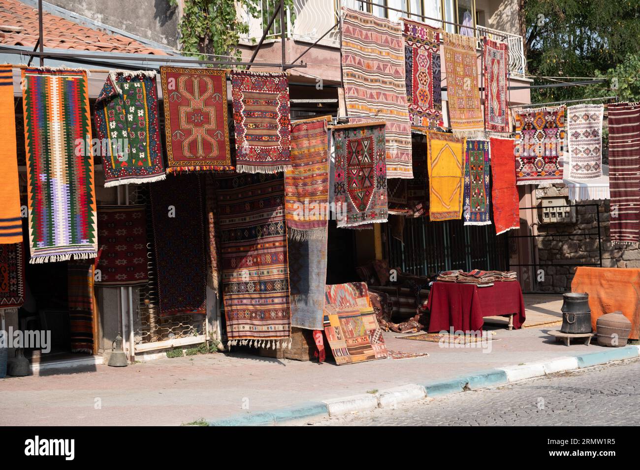 Bergama, Izmir, Turkey Carpet weaver, traditional handmade rug. Traditional Turkish rug weaving Stock Photo