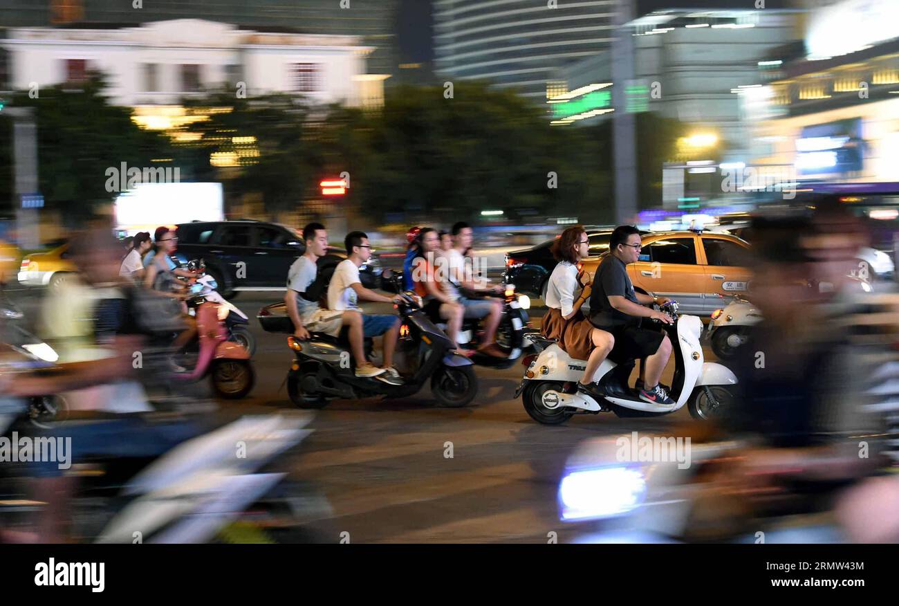 (141002) -- NANNING, Oct. 1, 2014 -- Photo taken on Oct. 1, 2014 shows the night view of Minzu Avenue in Nanning, host city of the 45th Gymnastics World Championships and capital of south China s Guangxi Zhuang Autonomous Region. The 45th FIG Artistic Gymnastics World Championships will be held in Nanning from Oct. 3 to 12. ) (djj) (SP)CHINA-NANNING-WORLD GYMNASTICS CHAMPIONSHIPS-NIGHT VIEW YangxZongyou PUBLICATIONxNOTxINxCHN   Nanning OCT 1 2014 Photo Taken ON OCT 1 2014 Shows The Night View of Minzu Avenue in Nanning Host City of The 45th Gymnastics World Championships and Capital of South C Stock Photo