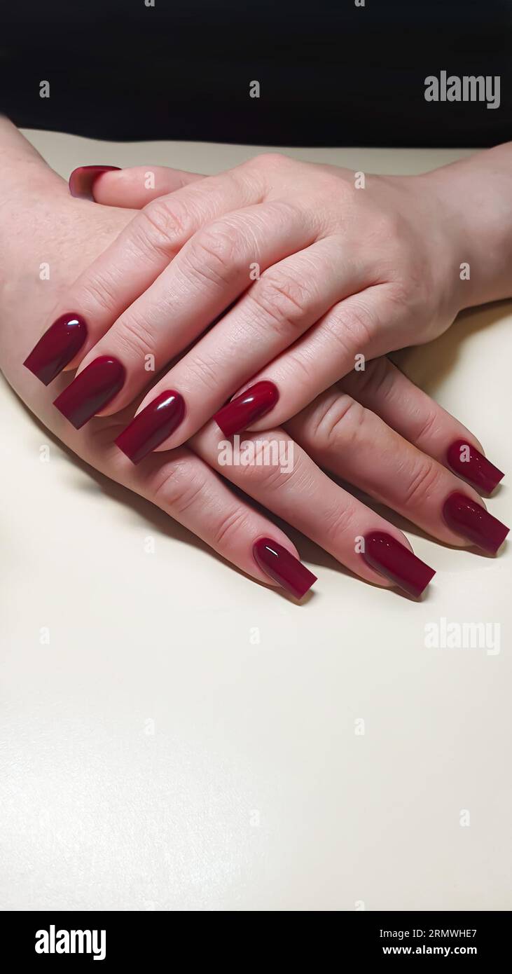 Manicure. Removing Cuticles With Professional Nail Tool, Metal Clippers.  Beauty Manicure. Manicure process in a beauty salon. Spa, nail care, skin  car Stock Photo - Alamy