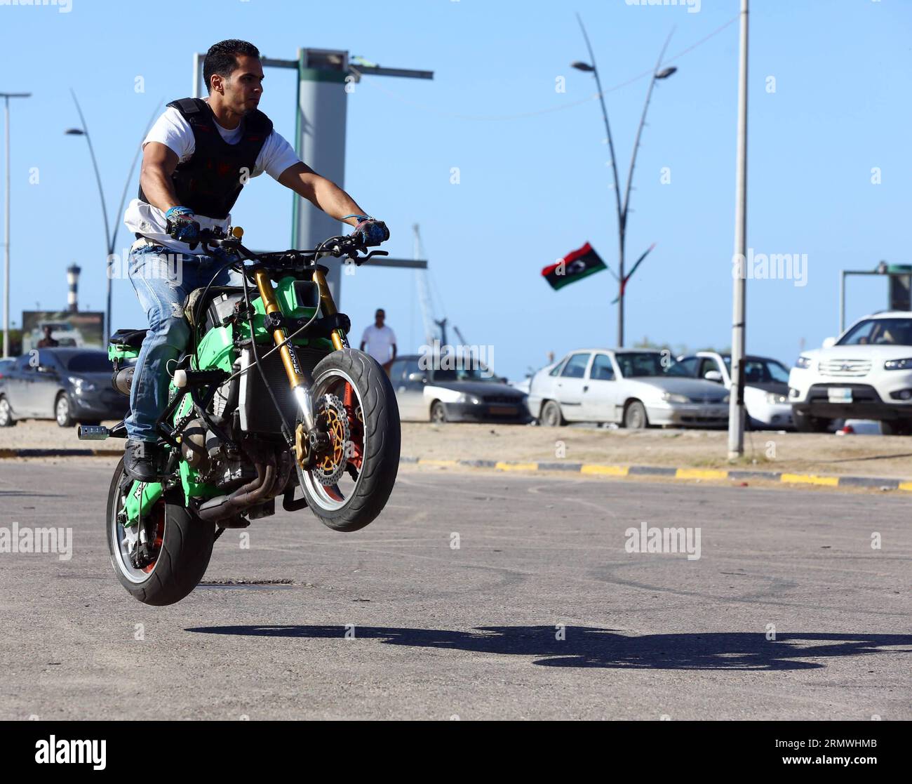 Motorradakrobaten hi-res stock photography and images - Alamy