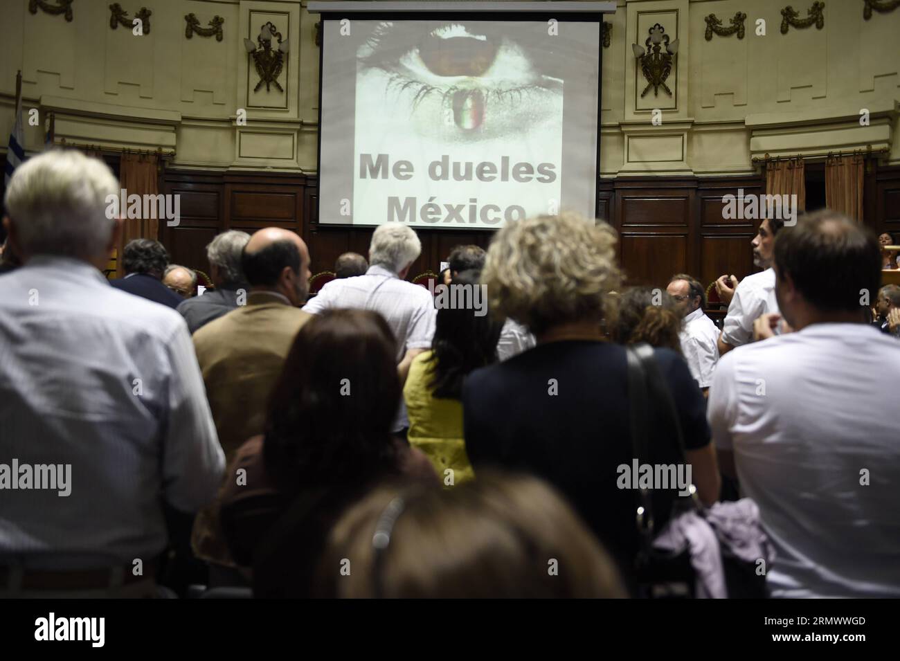 (141112) -- MONTEVIDEO, Nov. 12, 2014 -- People take part during an act to support the family members of the 43 students of the Normal Rural School of Ayotzinapa, that went missing in Iguala, Guerrero, organized by the Uruguayan Networks in Solidarity with the Mexican People, in the Auditorium of the University of the Republic of Uruguay, in Montevideo, capital of Uruguay, on Nov. 11, 2014. Nicolas Celaya) URUGUAY-MONTEVIDEO-MEXICO-SOCIETY-RALLY e NICOLASxCELAYA PUBLICATIONxNOTxINxCHN   Montevideo Nov 12 2014 Celebrities Take Part during to ACT to Support The Family Members of The 43 Students Stock Photo