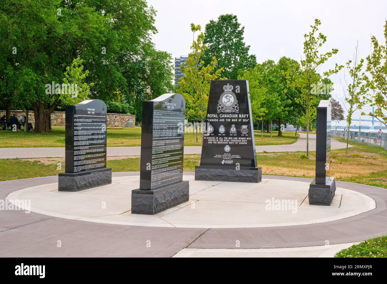 Memorial on the waterfront in Windsor Ontario dedicated to honouring all of the men and women who served in the Royal Canadian Navy and teh Mechant Na Stock Photo