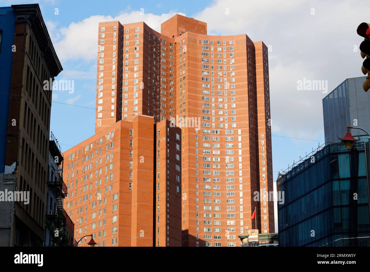 Confucius Plaza 孔子大廈, a Mitchell-Lama Co-op apartment building, in Manhattan Chinatown, New York City. Stock Photo