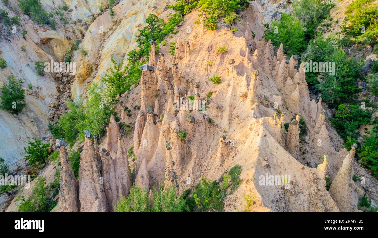 Davolja Varos, Devil's mountains unusual erosion rock formation towers ...