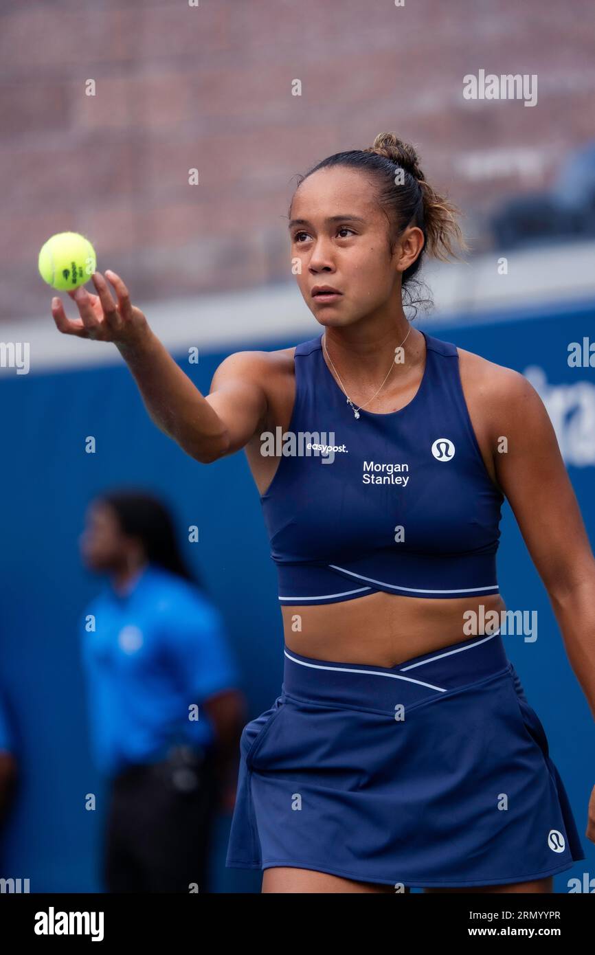 Leylah Fernandez (CAN) competing in the Women's Singles Round 1 at the