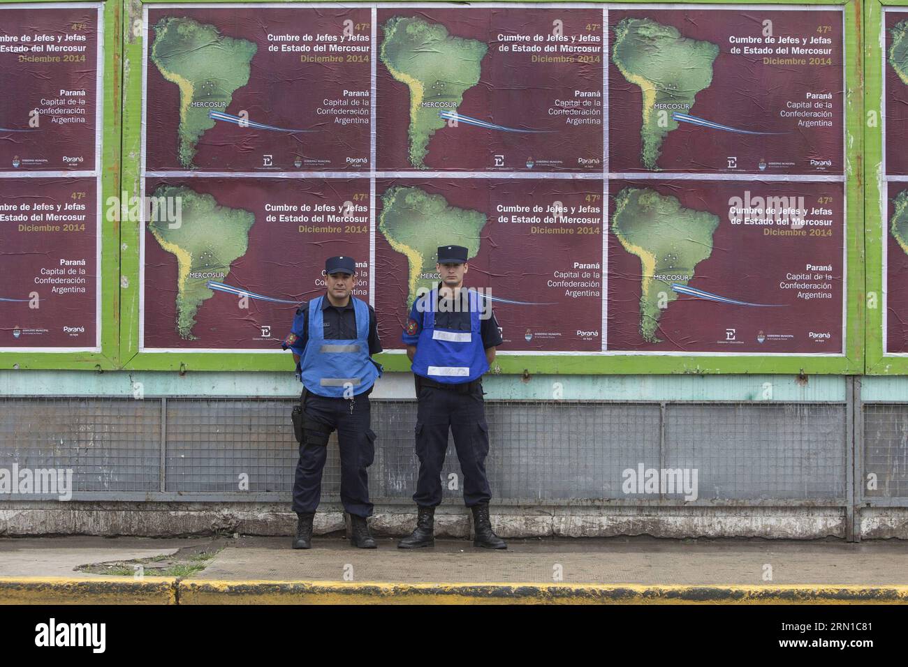 (141216) -- PARANA, Dec. 16, 2014 -- Entre Rios Province Police elements watch over the headquarters of 47th Southern Common Market (MERCOSUR) trade bloc presidential summit in Alvear Square of Parana city, north of Buenos Aires, Argentina, on Dec. 16, 2014. The 47th Southern Common Market (MERCOSUR) trade bloc presidential summit will open on Wednesday in Parana. Martin Zabala) ARGENTINA-PARANA-MERCOSUR-SUMMIT e MARTINxZABALA PUBLICATIONxNOTxINxCHN   Parana DEC 16 2014 Entre Rios Province Police Element Watch Over The Headquarters of 47th Southern Common Market Mercosur Trade Bloc Presidentia Stock Photo