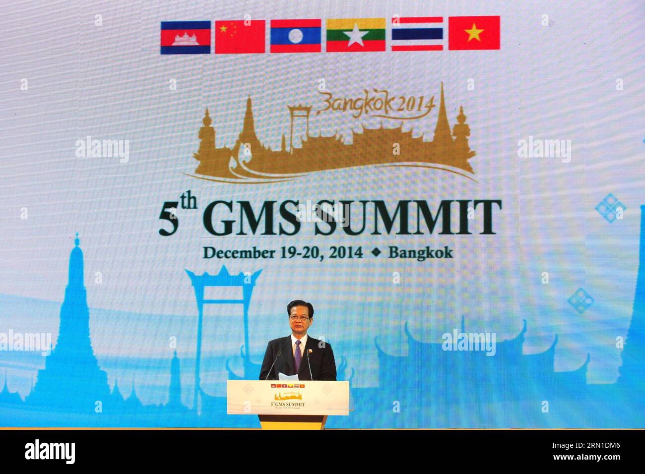 https://c8.alamy.com/comp/2RN1DM6/141220-bangkok-dec-20-2014-vietnamese-prime-minister-nguyen-tan-dzung-delivers-a-speech-at-the-opening-ceremony-of-the-fifth-summit-of-the-greater-mekong-subregion-gms-economic-cooperation-in-bangkok-thailand-dec-20-2014-thailand-bangkok-vietnam-gms-speech-rachenxsageamsak-publicationxnotxinxchn-bangkok-dec-20-2014-vietnamese-prime-ministers-nguyen-tan-dzung-delivers-a-speech-at-the-opening-ceremony-of-the-fifth-summit-of-the-greater-mekong-subregion-gms-economic-cooperation-in-bangkok-thai-country-dec-20-2014-thai-country-bangkok-vietnam-gms-speech-publicationxnotxinxch-2RN1DM6.jpg