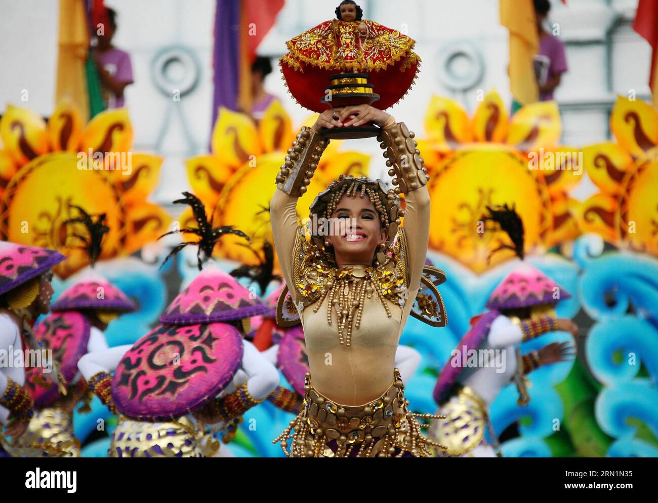 Philippines festival drums hi-res stock photography and images - Alamy, image size:1300x993